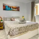Two-floor Penthouse W/ Tub & Outdoor Terrace * أرونا