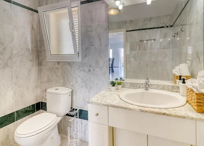 Apartment Two-floor Penthouse W/ Tub & Outdoor Terrace