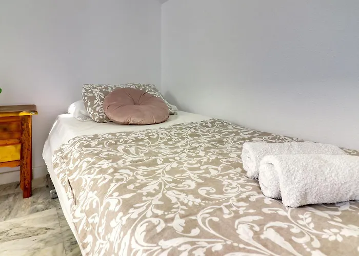 Two-floor Penthouse W/ Tub & Outdoor Terrace Apartment