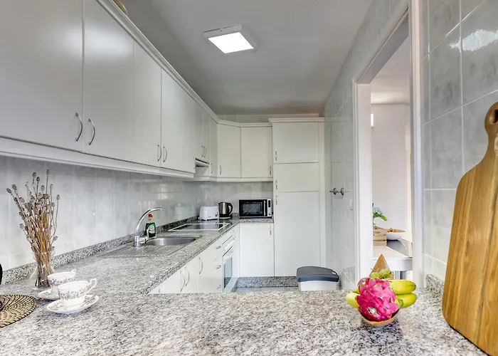 Two-floor Penthouse W/ Tub & Outdoor Terrace